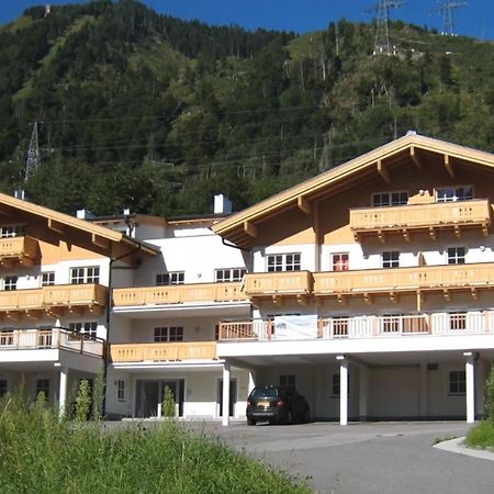 Alpinresort Kaprun 11 Buitenkant foto