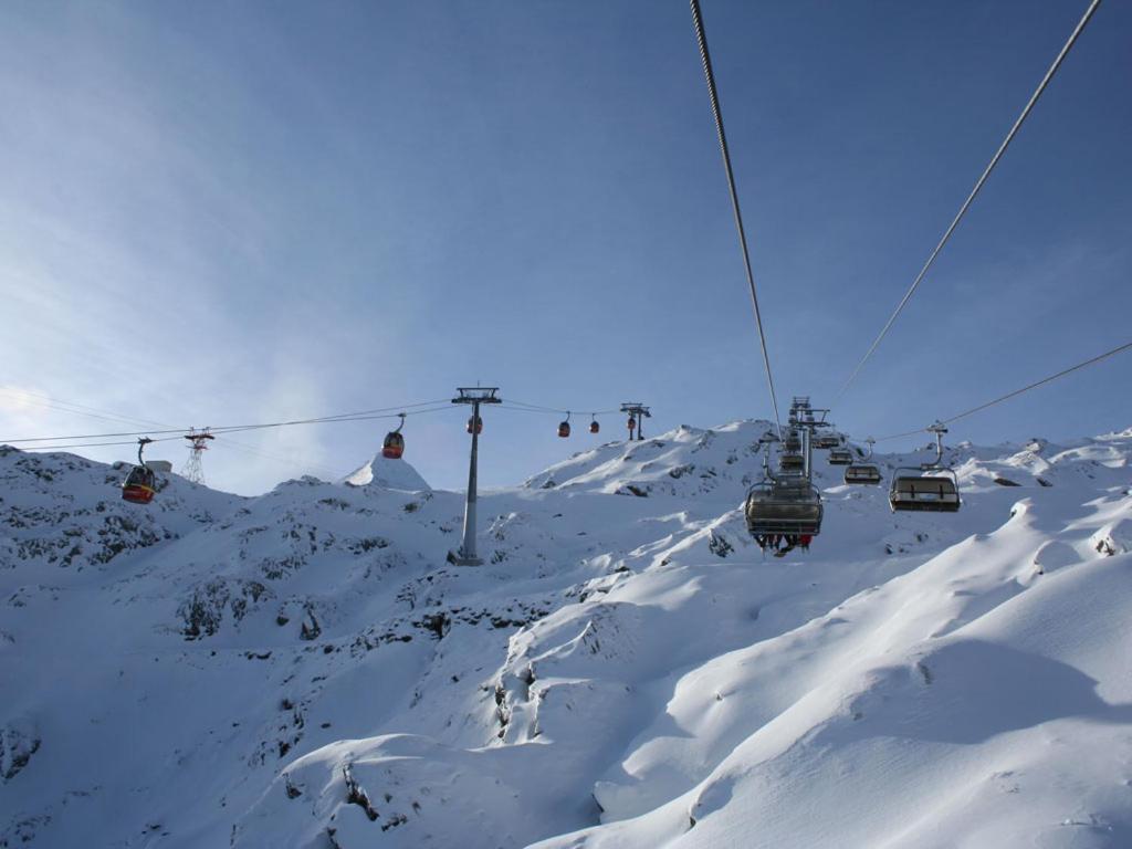 Alpinresort Kaprun 11 Buitenkant foto