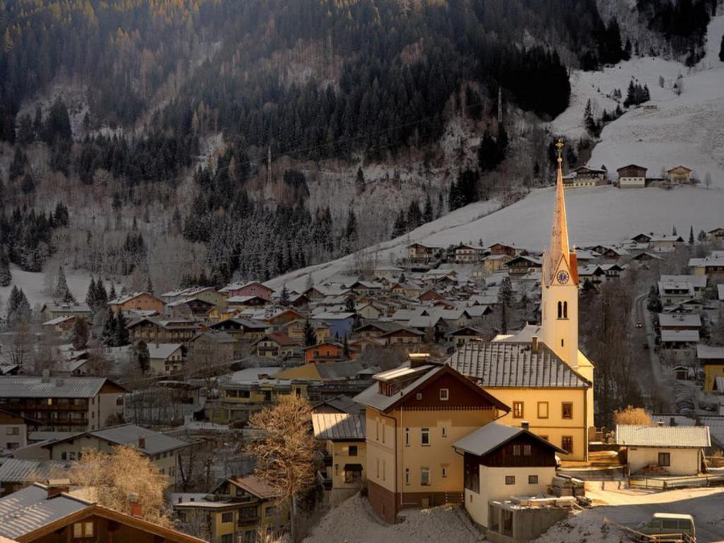 Alpinresort Kaprun 11 Buitenkant foto